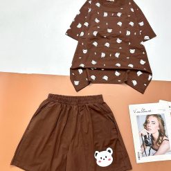 Đồ bộ quần đùi áo tay ngắn in hình nhiều chú gấu - DBO4653
