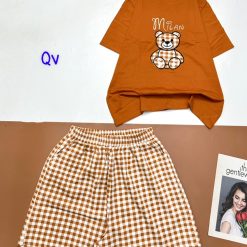 Đồ bộ quần đùi ca rô vuông áo tay ngắn in hình gấu - DBO4664