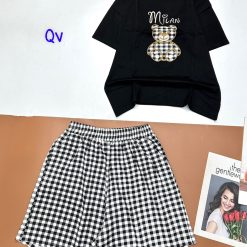 Đồ bộ quần đùi ca rô vuông áo tay ngắn in hình gấu - DBO4664