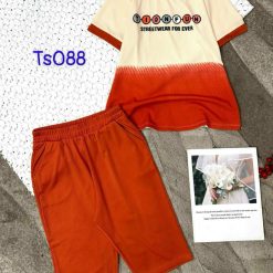 Đồ bộ quần lửng màu của line áo tay ngắn in chữ TIONFUN - DBO4675