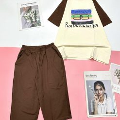 Đồ bộ quần lửng màu của tay áo tay ngắn in chữ BALENCIAGA - DBO4677