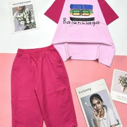 Đồ bộ quần lửng màu của tay áo tay ngắn in chữ BALENCIAGA - DBO4677