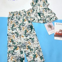 Đồ bộ mango quần dài áo yếm cổ tròn hai tầng in nhiều hoạ tiết - DBO4682