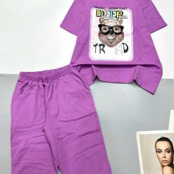 Đồ bộ quần lửng trơn áo tay ngắn in hình gấu chữ Deep - DBO4690