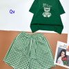 Đồ bộ quần đùi ca rô nhỏ áo thun in hình gấu - DBO4695