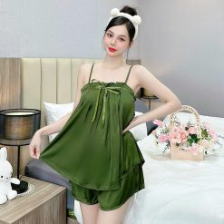 Đồ bộ quần đùi áo dây yếm màu trơn áo dấu quần - DBO4785