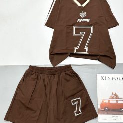 đồ bộ quần đùi áo tay ngắn cổ V in số 7 - DBO4801