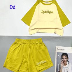 đồ bộ quần đùi áo tay ngắn in chữ nổi - DBO4812
