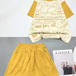 đồ bộ quần đùi trơn áo tay ngắn in nhiều chữ - DBO4822
