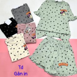 Đồ bộ quần đùi áo tay ngắn in hình - DBO4841