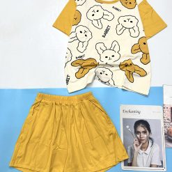 đồ bộ quần đùi trơn áo tay ngắn in hình nhiều thỏ - DBO4858