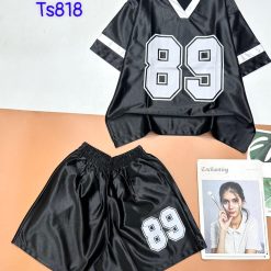 đồ bộ quần đùi áo tay ngắn cổ v in số 89 - DBO4885