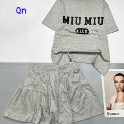 đồ bộ chân váy có quần áo tay ngắn in chữ miu miu - DBO4889