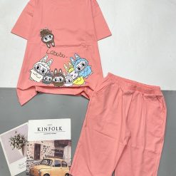 Đồ bộ quần lửng áo tay ngắn in chữ LABUBU - DBO4893