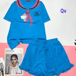 đồ bộ quần đùi áo tay ngắn in hình khăn quàng - DBO4920