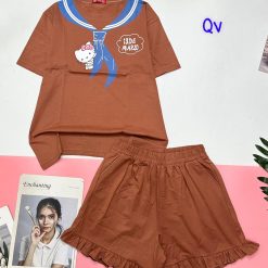 đồ bộ quần đùi áo tay ngắn in hình khăn quàng - DBO4920