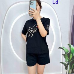 Đồ bộ quần đùi áo tay ngắn in trái tim và chữ - DBO4954