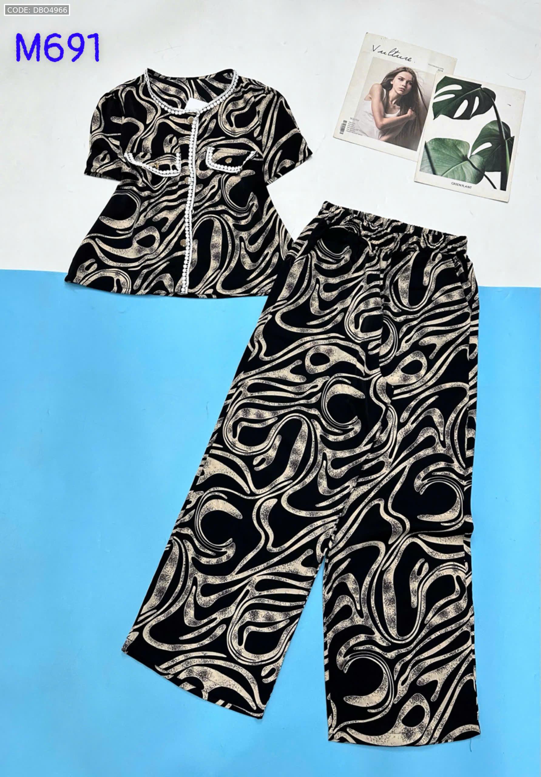 Đồ bộ mango áo tay ngắn may 2 túi trước kiểu xinh Đồ bộ mango áo tay ngắn may 2 túi trước kiểu xinh