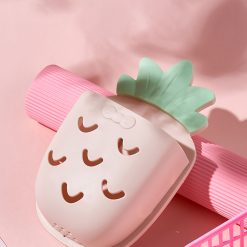 Giỏ Treo Tường Hình Quả Dứa Kèm Miếng Dán Không Cần Đục Lỗ 21x12.5x6cm - GTTHQD01