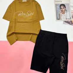 Đồ bộ quần lửng đen áo tay ngắn in nhiều chữ áo và quần - DBO5021