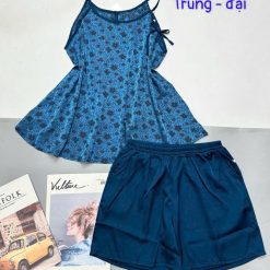 Đồ bộ gấm phối lụa mờ quần đùi trơn áo yếm 2 dây có nút trung - DBO5061