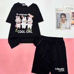 Đồ bộ quần lửng áo tay ngắn in LABUBU - DBO5093