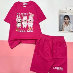 Đồ bộ quần lửng áo tay ngắn in LABUBU - DBO5093