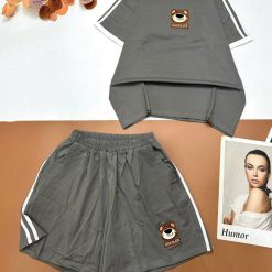 Đồ bộ quần đùi sọc thể thao áo tay ngắn in chú gấu nhỏ - DBO5100