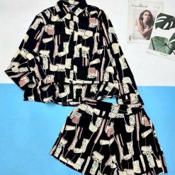 Đồ bộ mango áo sơ mi tay dài quần đùi nhiều họa tiết - DBO5105