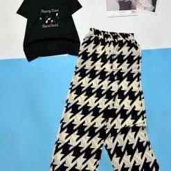 Đồ bộ quần dài nhiều họa tiết áo thun tay ngắn gân in nơ - DBO5121