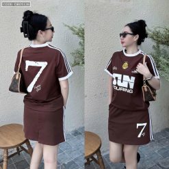 Đồ bộ áo thun chân váy thể thao in số 7 - DBO5126