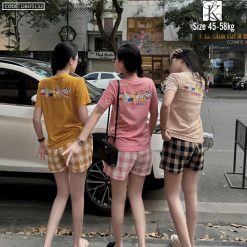 Đồ bộ quần đùi caro áo tay ngắn in hình - DBO5133