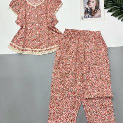 Đồ bộ quần 9 tấc áo sát nách ren nhiều hoạ tiết áo có nút - DBO5151