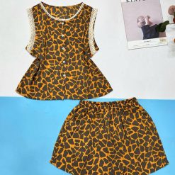 Đồ bộ mango quần đùi áo sát nách phối ren - DBO5152