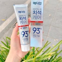 Kem Đánh Răng Median Màu Trắng Dental IQ 93% White 120g - 8809585101438