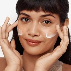 Kem Dưỡng Olay Total Effects 7 in 1 SPF15 Ban Ngày 50ml - Hàng Xách Tay - 5000174163018