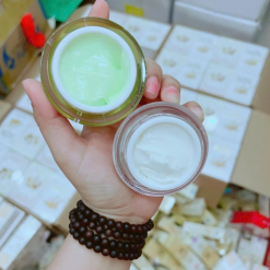 Combo Cao Nám Hoàng Gia Lachi (Serum + Kem Face Ban Ngày + Kem Face Ban Đêm) Giúp Mờ Nám Trắng Da - 8936206760368