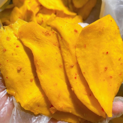 Xoài Sấy Muối Ớt Túi Zip 500g - XSMOTZ500