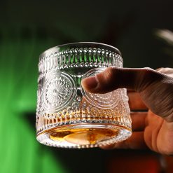 Bộ 6 Cốc Thủy Tinh - Ly Uống Rượu Đế Lồi Xoay 360 Độ 8x8x9cm - LTTDL01