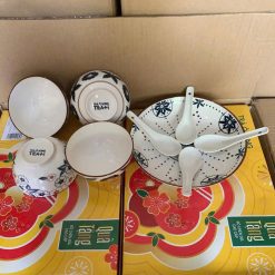 Set Bộ Quà Tặng Cao Cấp Gồm 4 Chén + 1 Dĩa + 4 Muỗng Họa Tiết Cao Cấp - BQTCDC