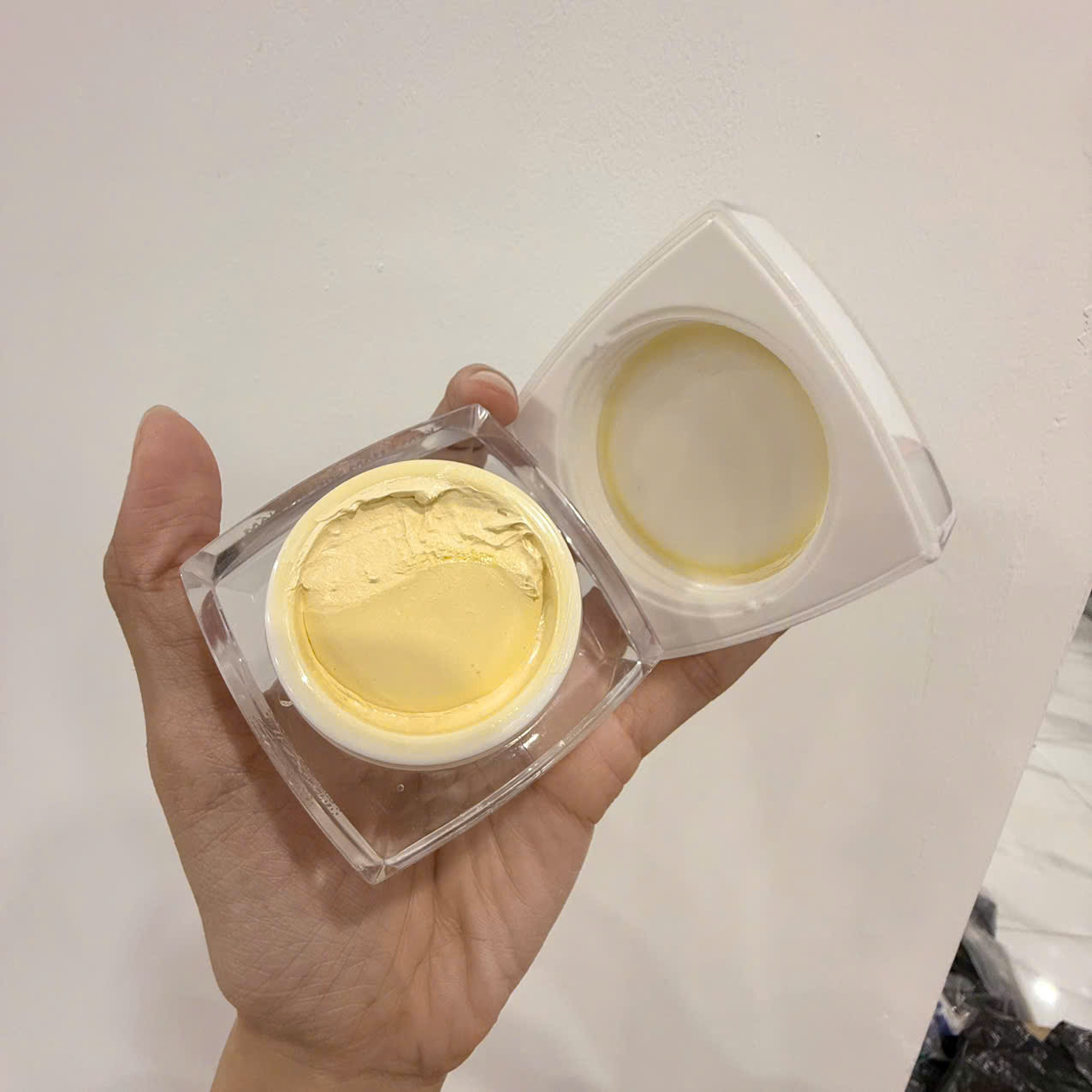 Shop sỉ face Nám Hà Kiều Anh Hủ Bạc 40g Shop sỉ face Nám Hà Kiều Anh Hủ Bạc 40g