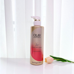 Sữa Tắm Dưỡng Sáng Da Olay B3+ Vitamin C Màu Đỏ 500ml Sữa Tắm Dưỡng Sáng Da Olay B3+ Vitamin C Màu Đỏ 500ml - STOLAYDO500ML