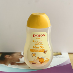 Sữa Tắm Gội Toàn Thân Cho Bé Hương Hoa Hướng Dương Pigeon 200ml - STGPIGEON200ML