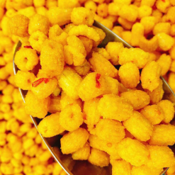 Nui Chiên Bơ Cay Vàng 500g Giòn Ngon Túi Zip - 8936208935115