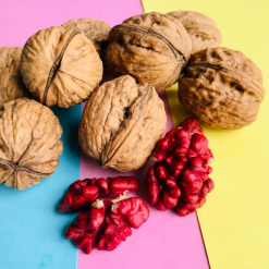 Quả Óc Chó Ruột Đỏ Tách Vỏ 230g - Hộp Tròn Nhỏ Hộp Quà Tết 2026 - QOCTVHTN230G