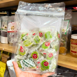 Kẹo Dừa Non Lá Dứa 500g - Túi Zip Trong - KDNLDTZT500G