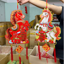 Dây Treo Ngựa Nhung Ánh Kim - Dây Treo Trang Trí Tết 22x62 cm - DTTT01