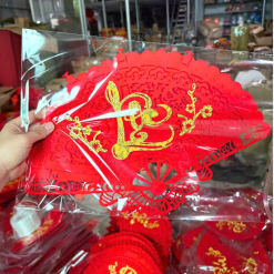 Dây Treo Quạt Nhung Đỏ - Quạt Treo Trường Trang Trí Tết - QXTT04