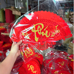 Cặp 2 Dây Treo Quạt Nhung Đỏ - Quạt Treo Trường Trang Trí Tết - QXTT05