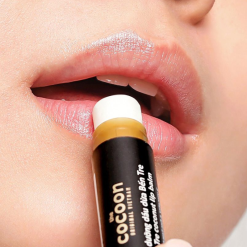 Son Dưỡng Môi Cocoon 5g - Son Cocoon Giúp Môi Mềm Mịn - 8936217700575